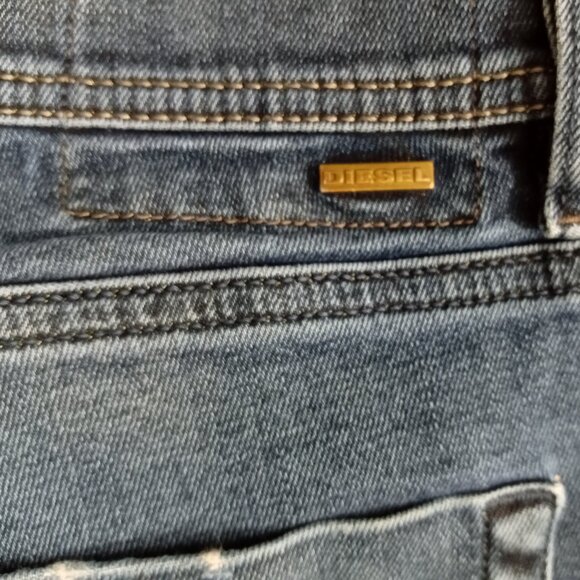 DIESEL DNA Tepphar Slim Carrot Mens Jeans Distressed Stretch Denim 31x32(32x29) - Picture 3 of 15